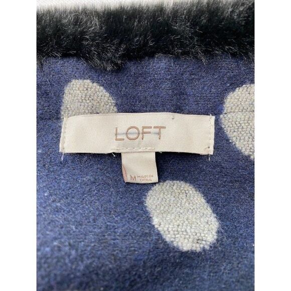 LOFT Cardigan Wrap Women's MEDIUM Blue Gray Polka Dots Faux-Fur‎ Collar Draped - Picture 5 of 5